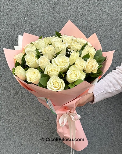 25 Beyaz Gül Buketi